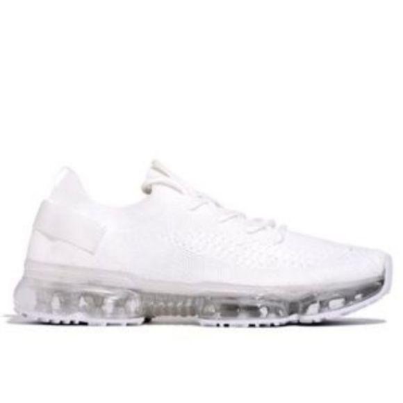 !! NEW !! Slip On Flyknit Sneakers in Mauve - Picture 9 of 10